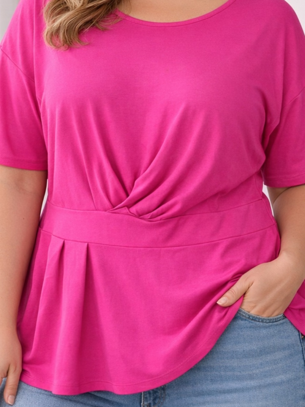 Women's Fuchsia Twist-Front Peplum Top